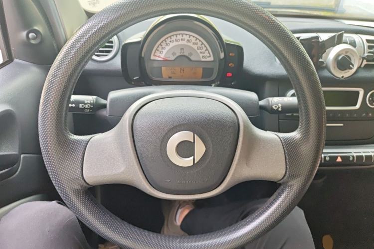 Used smart fortwo 2012 1.0 MHD Hardtop Standard Edition Steering Wheel
