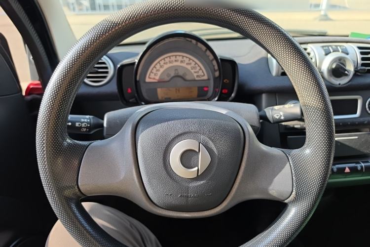 Used smart fortwo 2012 1.0 MHD Hardtop Standard Edition Steering Wheel