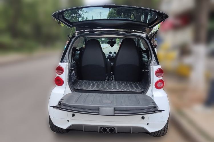 Used smart fortwo 2012 1.0T Bosu Xclusive Edition Trunk