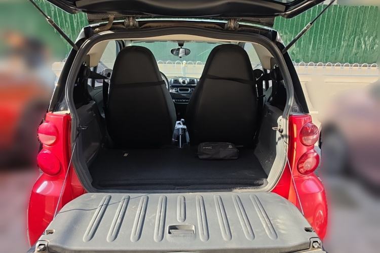 Used smart fortwo 2012 1.0 MHD Hardtop Standard Edition Trunk