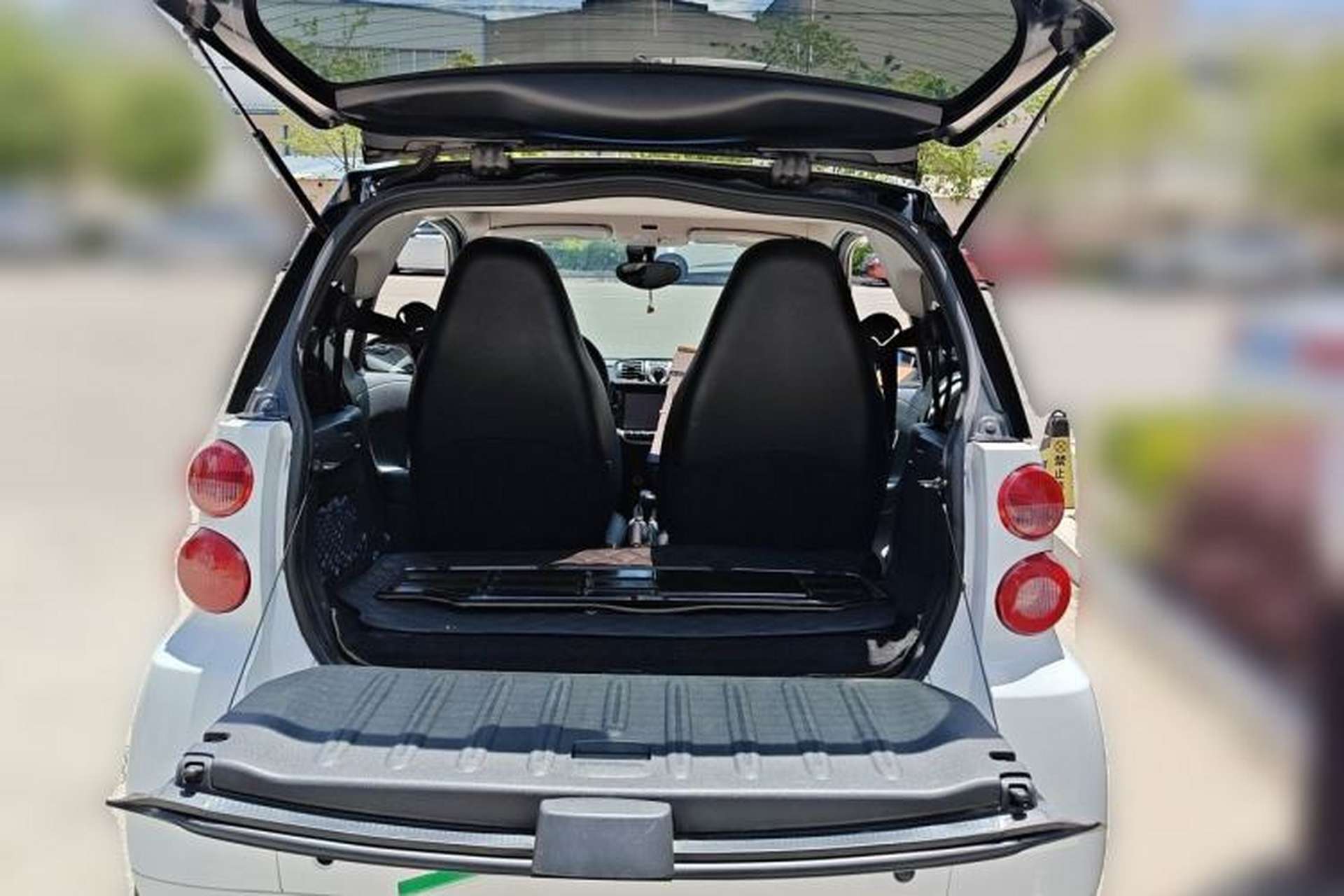 Used smart fortwo 2012 1.0 MHD Hardtop Comfort Edition Trunk