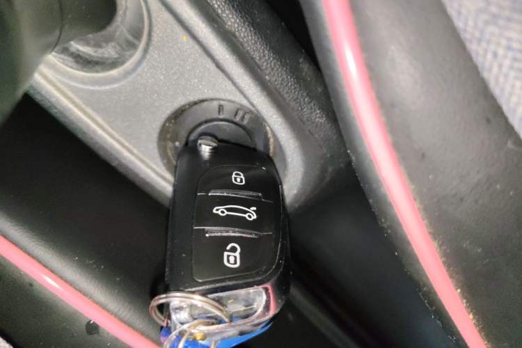Used smart fortwo 2012 1.0 MHD Hardtop Standard Edition Vehicle Key