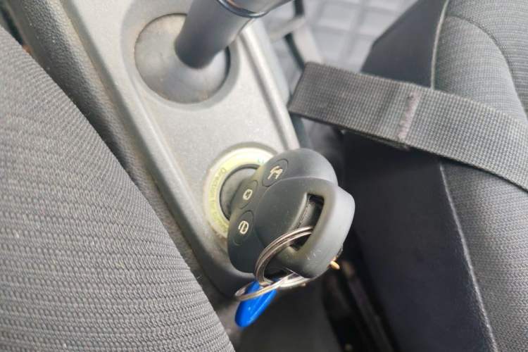 Used smart fortwo 2012 1.0 MHD Hardtop Standard Edition Vehicle Key