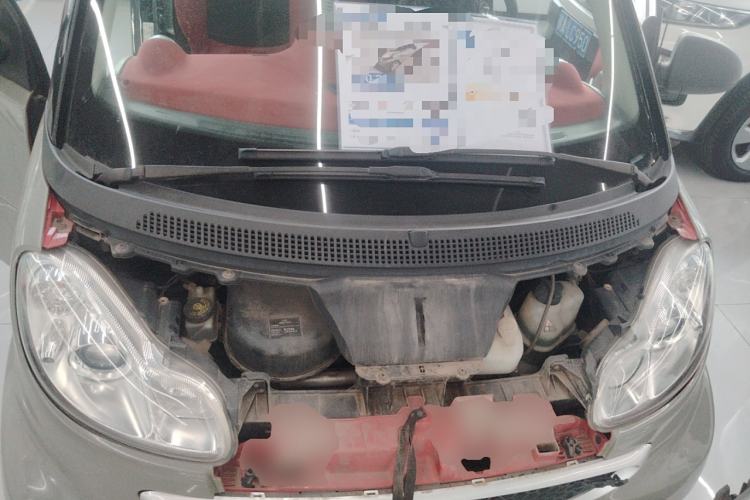 Used smart fortwo 2012 1.0 MHD Convertible Passion Edition Engine Bay