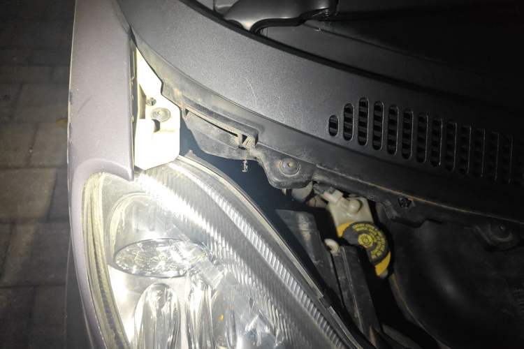 Used smart fortwo 2012 1.0 MHD Hardtop Standard Edition Engine Bay Right