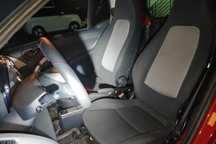 Used smart fortwo 2012 1.0 MHD Hardtop Standard Edition Left Front Seat