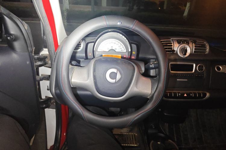 Used smart fortwo 2012 1.0 MHD Hardtop Standard Edition Steering Wheel