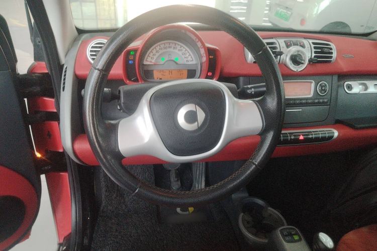 Used smart fortwo 2012 1.0 MHD Convertible Passion Edition Steering Wheel