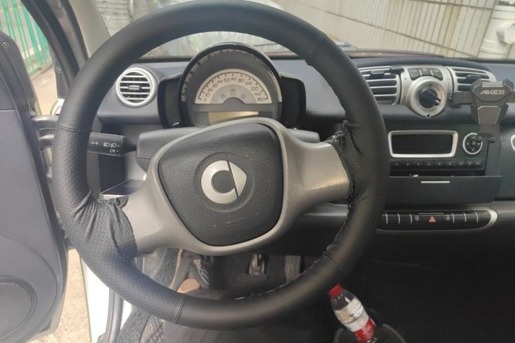 Used smart fortwo 2012 1.0 MHD Hardtop Standard Edition Steering Wheel