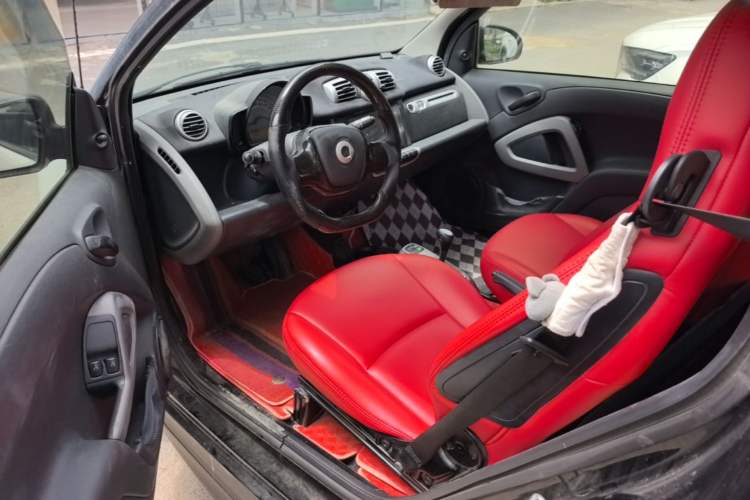 Used smart fortwo 2012 1.0 MHD Hardtop Standard Edition Driver Seat