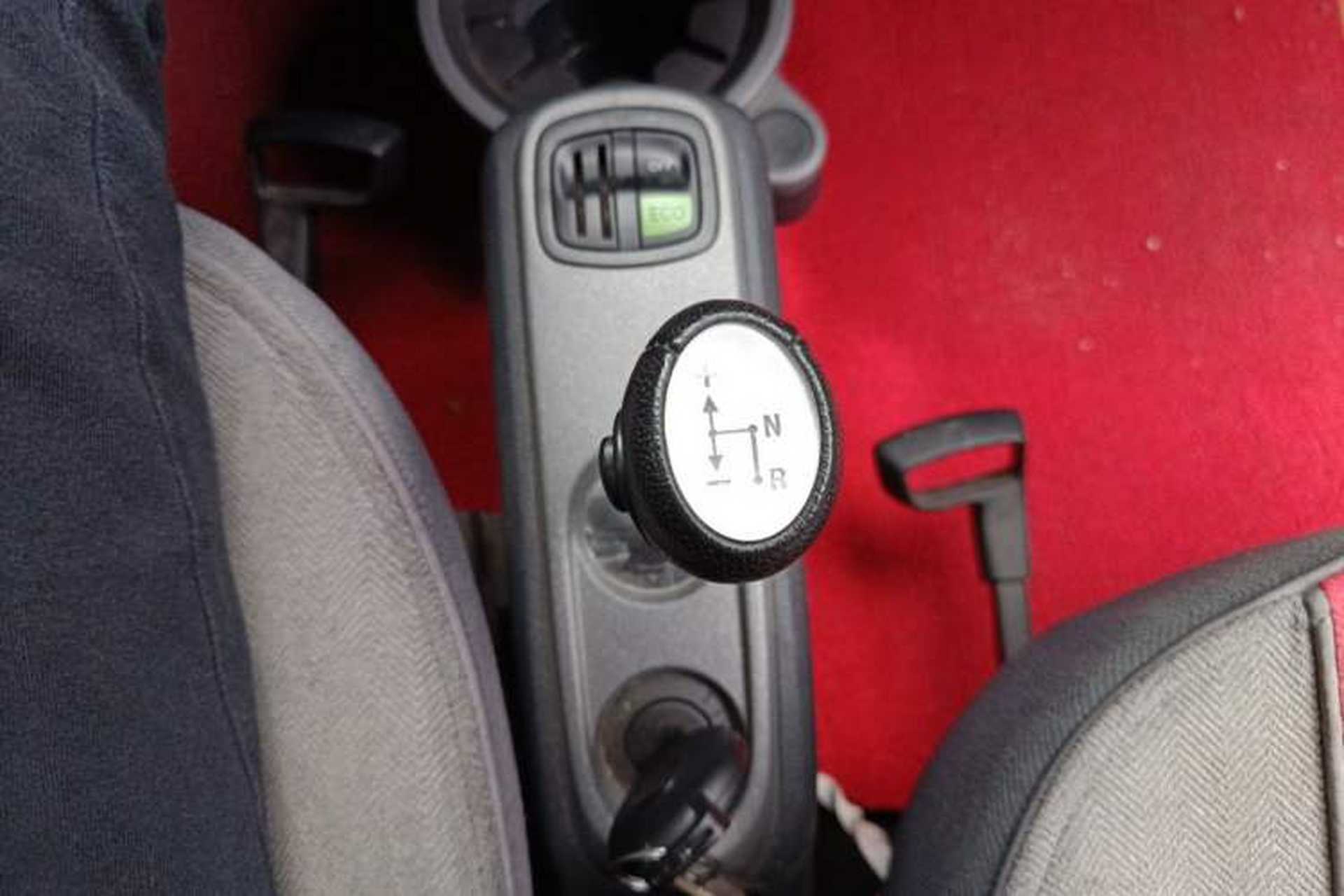 Used smart fortwo 2012 1.0 MHD Hardtop Standard Edition Gear Lever