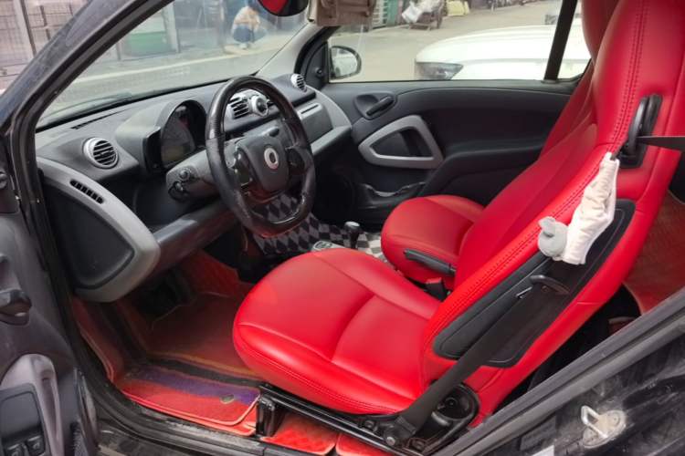 Used smart fortwo 2012 1.0 MHD Hardtop Standard Edition Left Front Seat