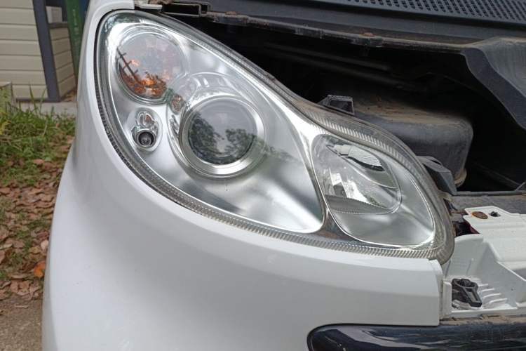 Used smart fortwo 2012 1.0 MHD Hardtop Standard Edition Right Front Headlight