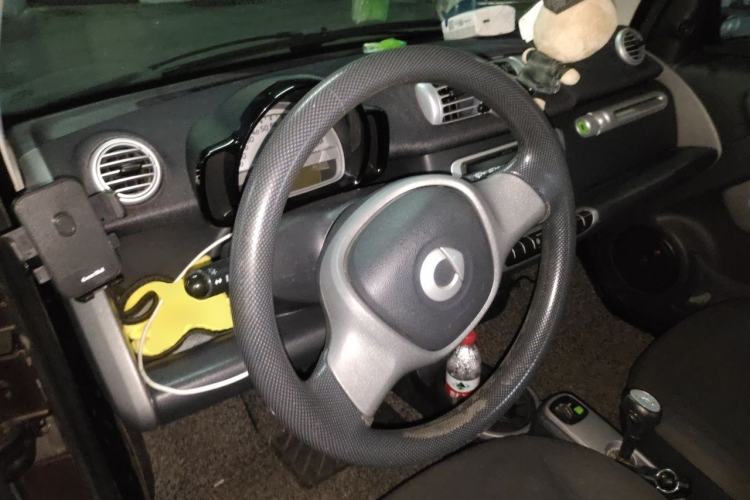 Used smart fortwo 2012 1.0 MHD Hardtop Standard Edition Steering Wheel