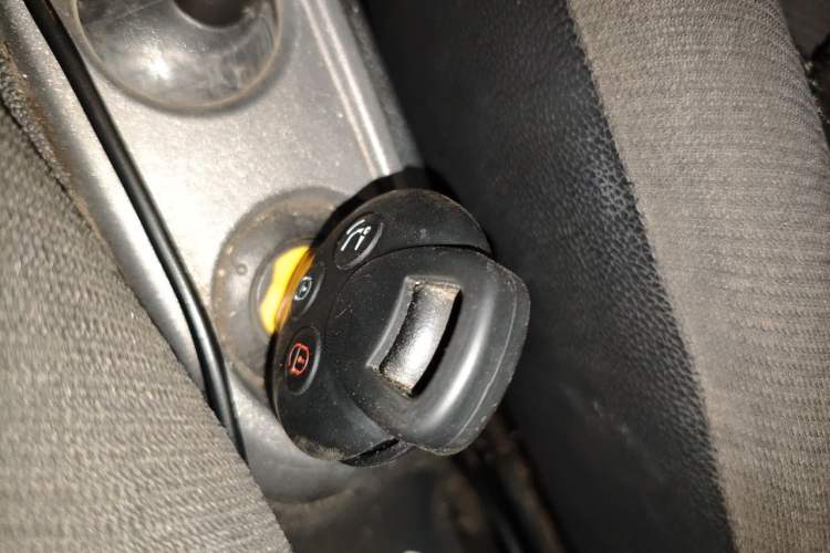 Used smart fortwo 2012 1.0 MHD Hardtop Standard Edition Vehicle Key