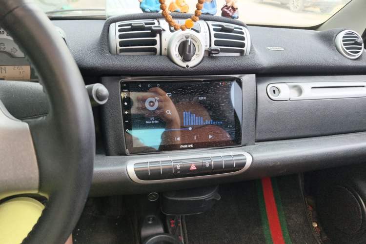 Used smart fortwo 2012 1.0 MHD Hardtop Comfort Edition Audio And AC Panel