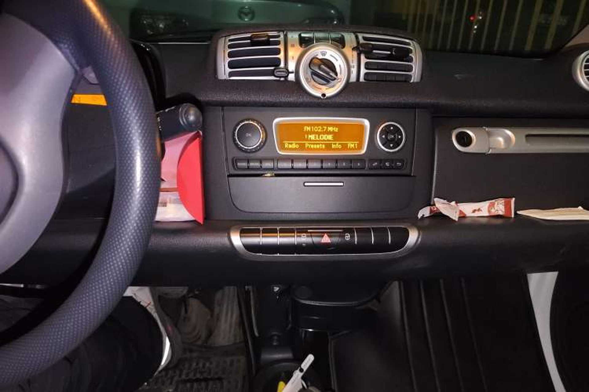 Used smart fortwo 2012 1.0 MHD Hardtop Comfort Edition Audio And AC Panel