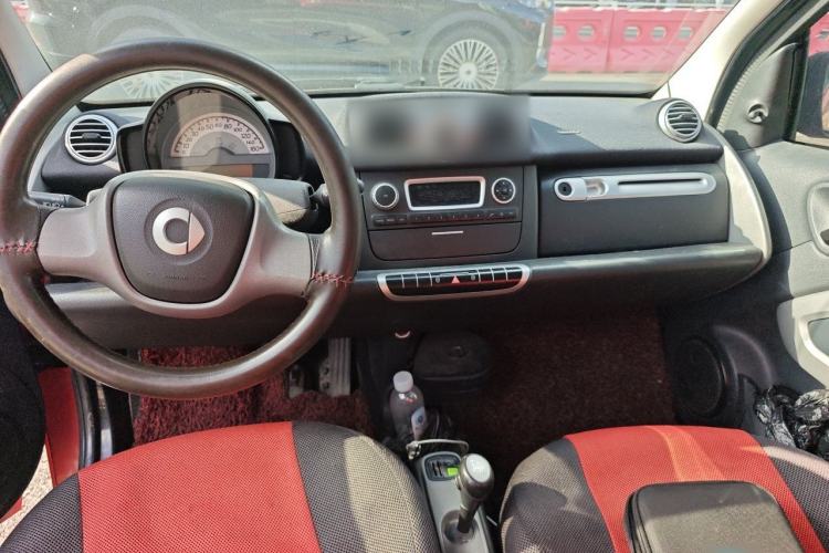 Used smart fortwo 2012 1.0 MHD Hardtop Standard Edition Center Console