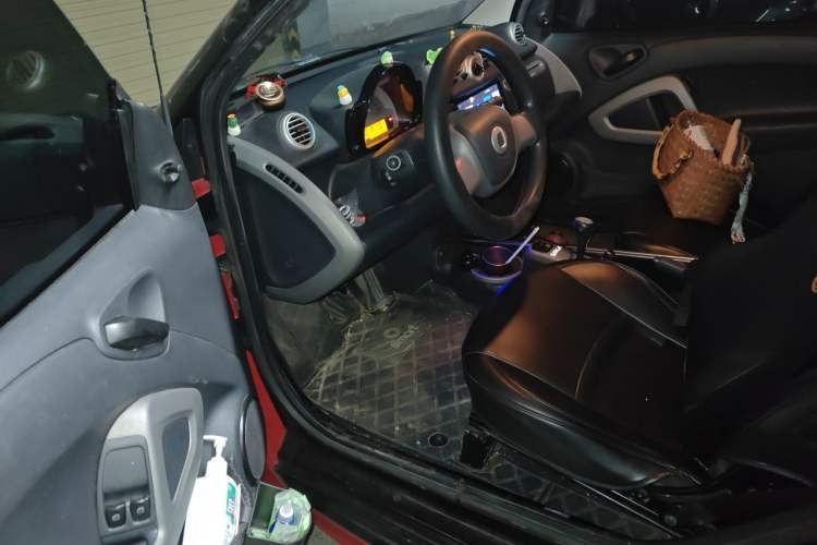 Used smart fortwo 2012 1.0 MHD Hardtop Standard Edition Driver Seat