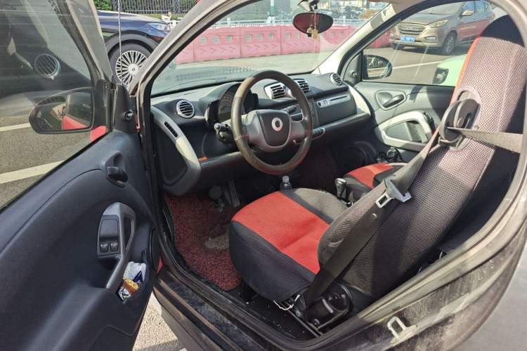 Used smart fortwo 2012 1.0 MHD Hardtop Standard Edition Driver Seat