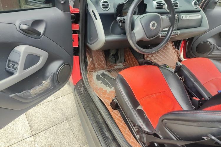 Used smart fortwo 2012 1.0 MHD Hardtop Standard Edition Driver Seat