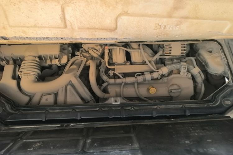 Used smart fortwo 2012 1.0 MHD Hardtop Passion Edition Engine Bay