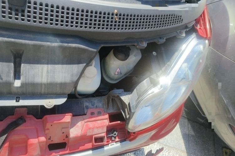 Used smart fortwo 2012 1.0 MHD Hardtop Passion Edition Engine Bay Left
