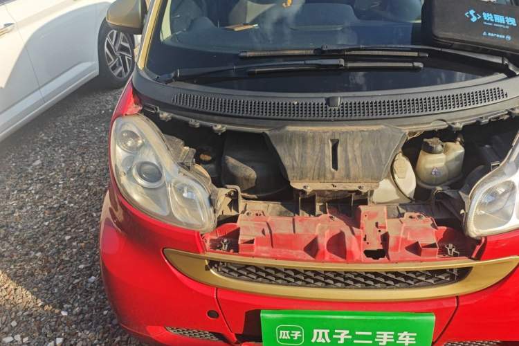 Used smart fortwo 2012 1.0 MHD Hardtop Comfort Edition Engine Bay Right