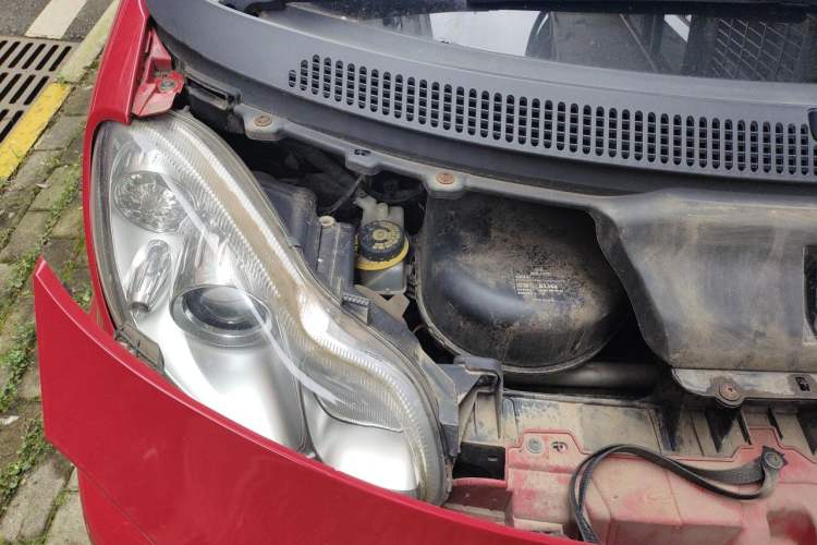 Used smart fortwo 2012 1.0 MHD Hardtop Comfort Edition Engine Bay Right