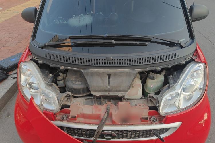 Used smart fortwo 2012 1.0 MHD Hardtop Comfort Edition Engine Bay