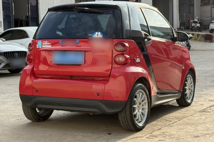 Used smart fortwo 2012 1.0 MHD Hardtop Standard Edition Exterior 4