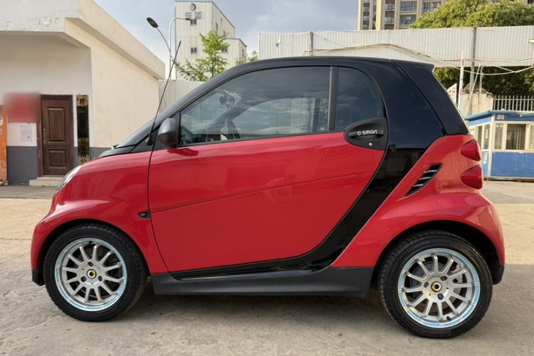 Used smart fortwo 2012 1.0 MHD Hardtop Standard Edition Exterior 6