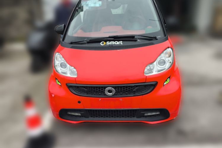 Used smart fortwo 2012 1.0 MHD Convertible Passion Edition Front