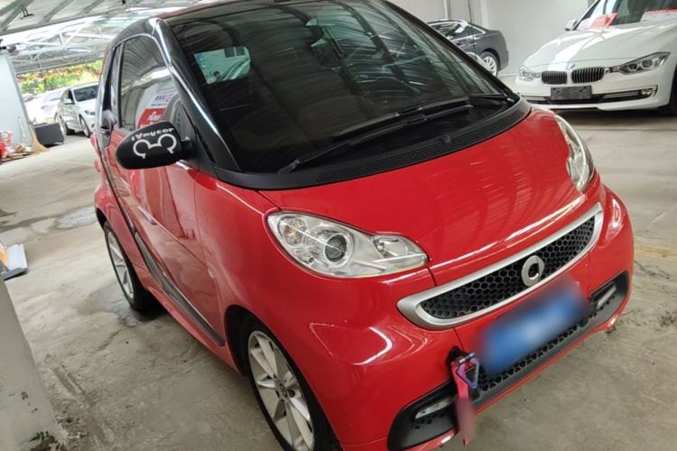 Used smart fortwo 2012 1.0 MHD Convertible Passion Edition Front Right 45 Deg