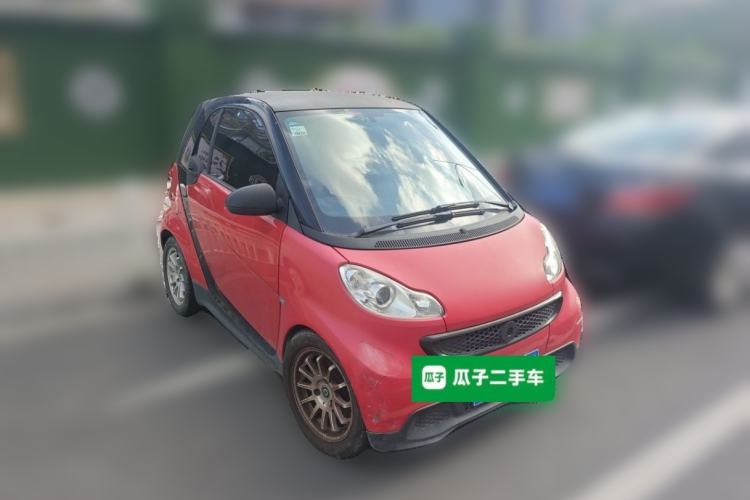 Used smart fortwo 2012 1.0 MHD Hardtop Standard Edition Front Right 45 Deg