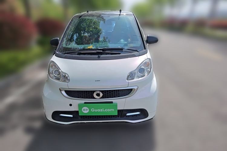 Used smart fortwo 2012 1.0 MHD Hardtop Passion Edition Front