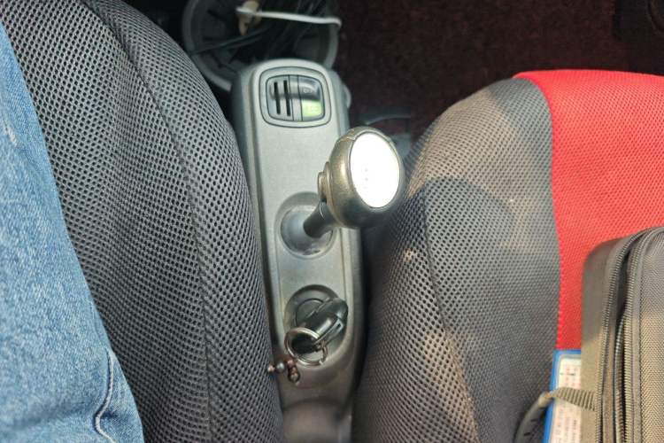 Used smart fortwo 2012 1.0 MHD Hardtop Standard Edition Gear Lever