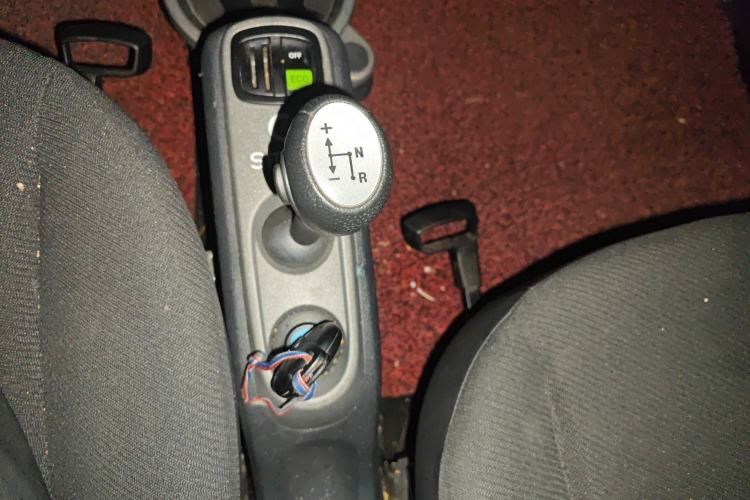Used smart fortwo 2012 1.0 MHD Hardtop Standard Edition Gear Lever