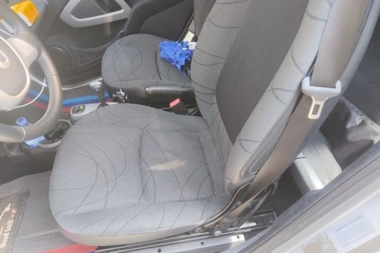 Used smart fortwo 2012 1.0 MHD Hardtop Passion Edition Left Front Seat