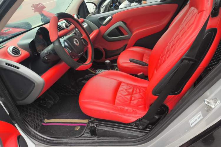Used smart fortwo 2012 1.0 MHD Convertible Passion Edition Left Front Seat