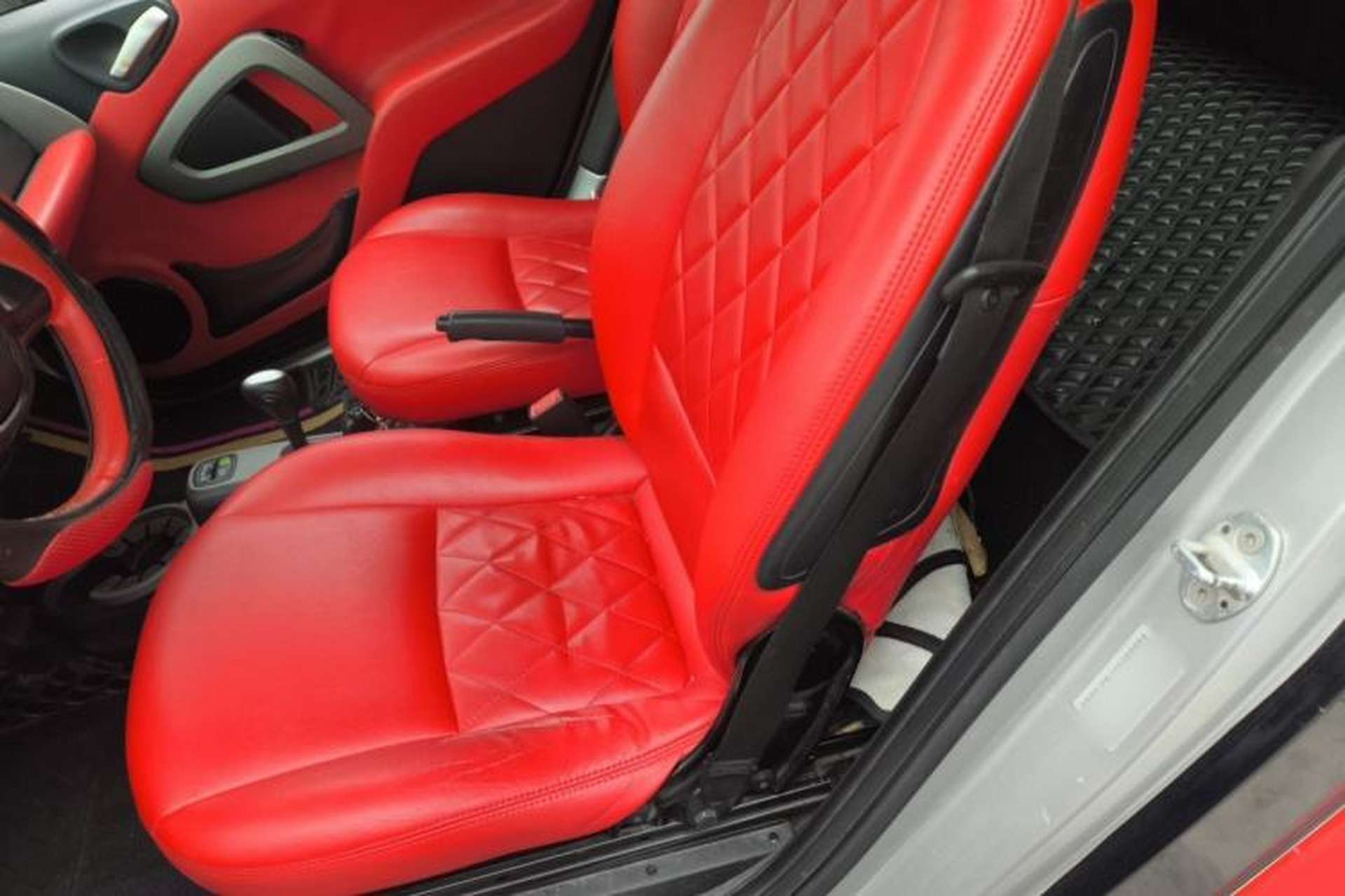 Used smart fortwo 2012 1.0 MHD Convertible Passion Edition Left Rear Seat