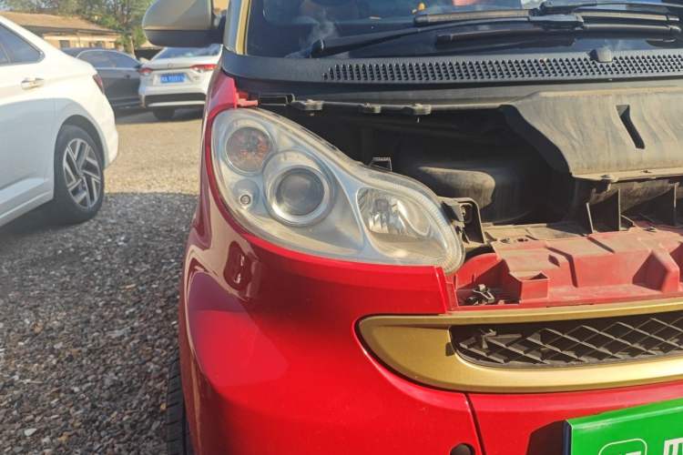 Used smart fortwo 2012 1.0 MHD Hardtop Comfort Edition Right Front Headlight