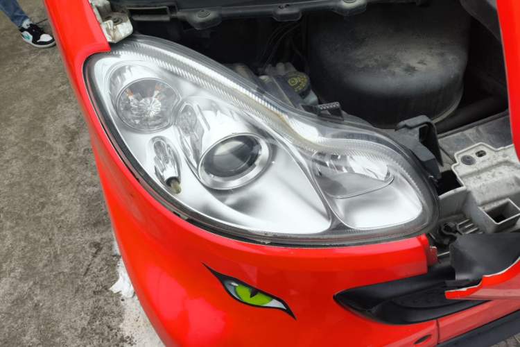 Used smart fortwo 2012 1.0 MHD Convertible Passion Edition Right Front Headlight