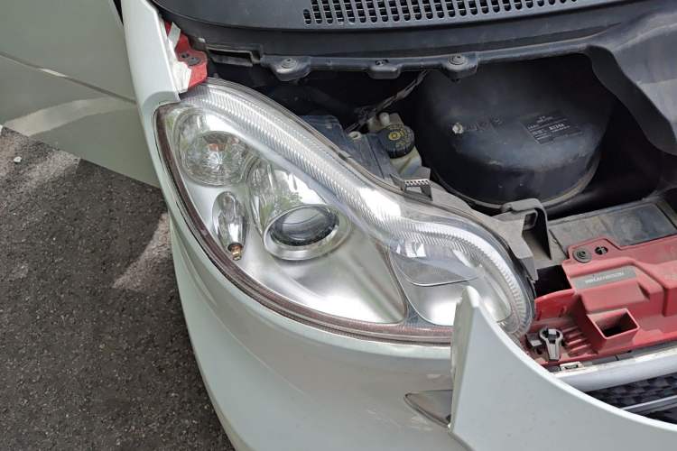 Used smart fortwo 2012 1.0 MHD Hardtop Passion Edition Right Front Headlight