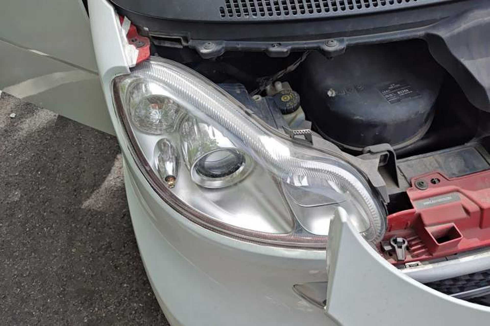 Used smart fortwo 2012 1.0 MHD Hardtop Passion Edition Right Front Headlight