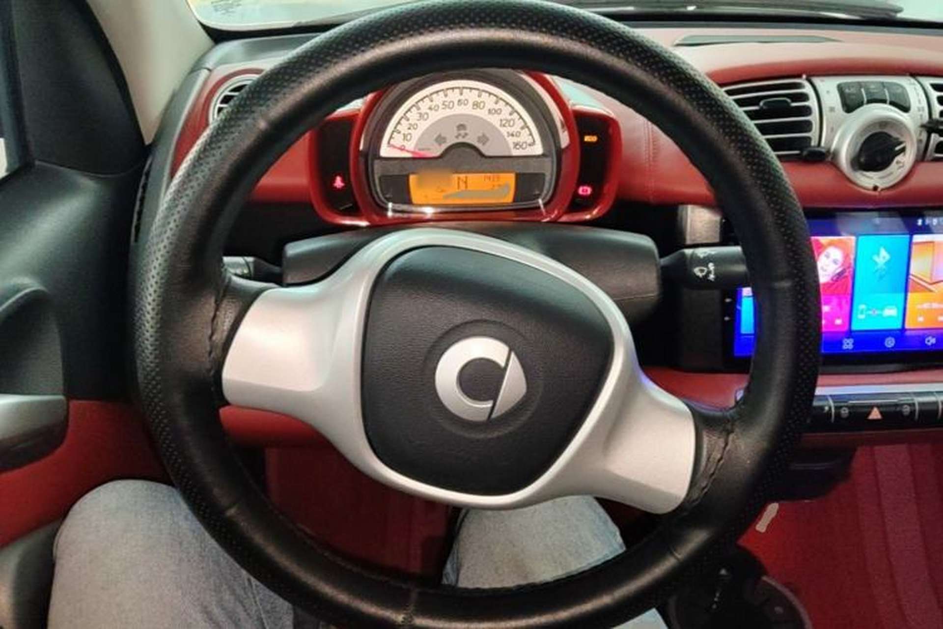 Used smart fortwo 2012 1.0 MHD Convertible Passion Edition Steering Wheel