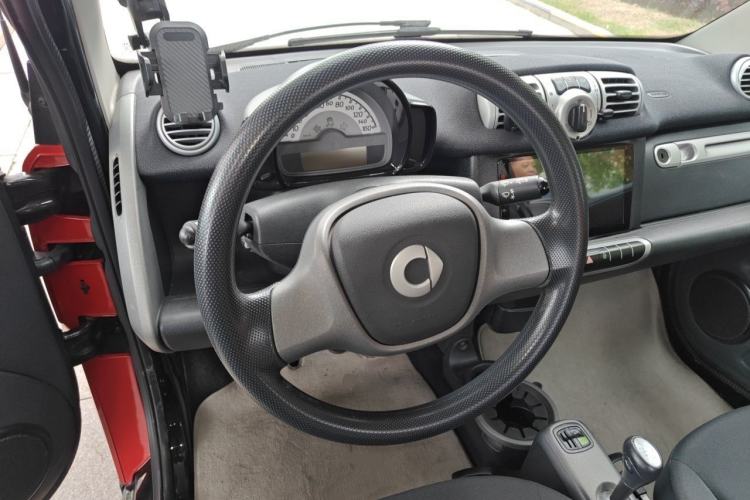 Used smart fortwo 2012 1.0 MHD Hardtop Standard Edition Steering Wheel