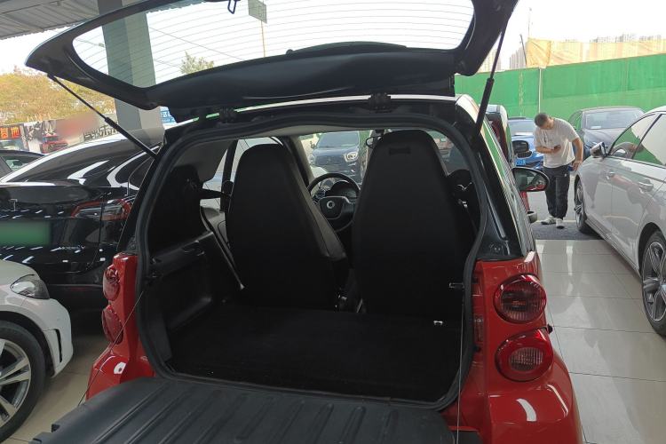 Used smart fortwo 2012 1.0 MHD Hardtop Standard Edition Trunk
