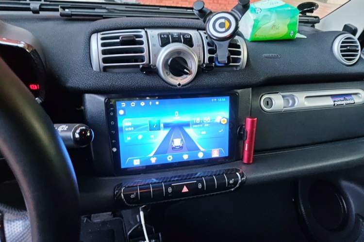 Used smart fortwo 2012 1.0 MHD Hardtop Comfort Edition Audio And AC Panel