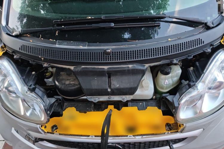 Used smart fortwo 2012 1.0 MHD Hardtop Comfort Edition Engine Bay